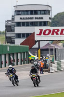 Vintage-motorcycle-club;eventdigitalimages;mallory-park;mallory-park-trackday-photographs;no-limits-trackdays;peter-wileman-photography;trackday-digital-images;trackday-photos;vmcc-festival-1000-bikes-photographs